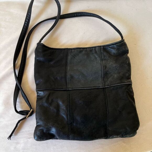 Vintage Black Leather Crossbody Bag - Picture 5 of 8